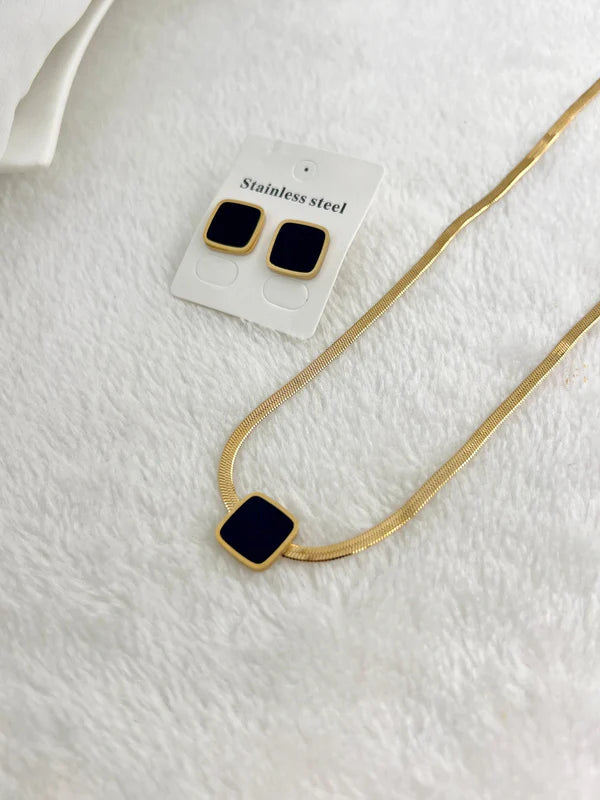 Golden Black Stone Pendant